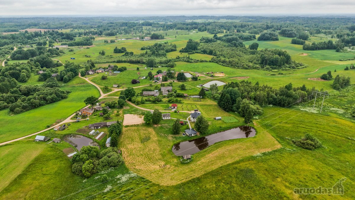 Parduodama privati, įrengta sodyba su vandens - nuotraukos Nr. 10