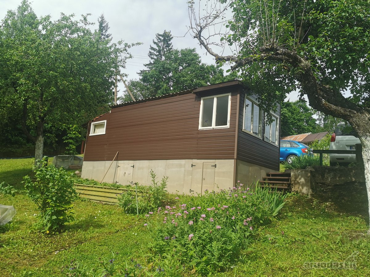 Parduodamas 19 kv.m. sodo namas su 6,35 arais