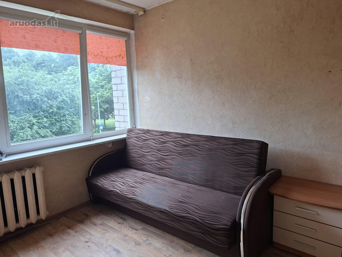 Išnuomojamas kambarys dviejų kambarių bute