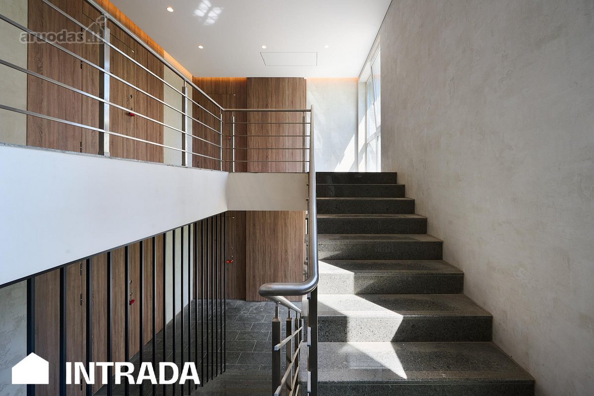 Išskirtinis butas su antresole ir iki 4,45 m - nuotraukos Nr. 10