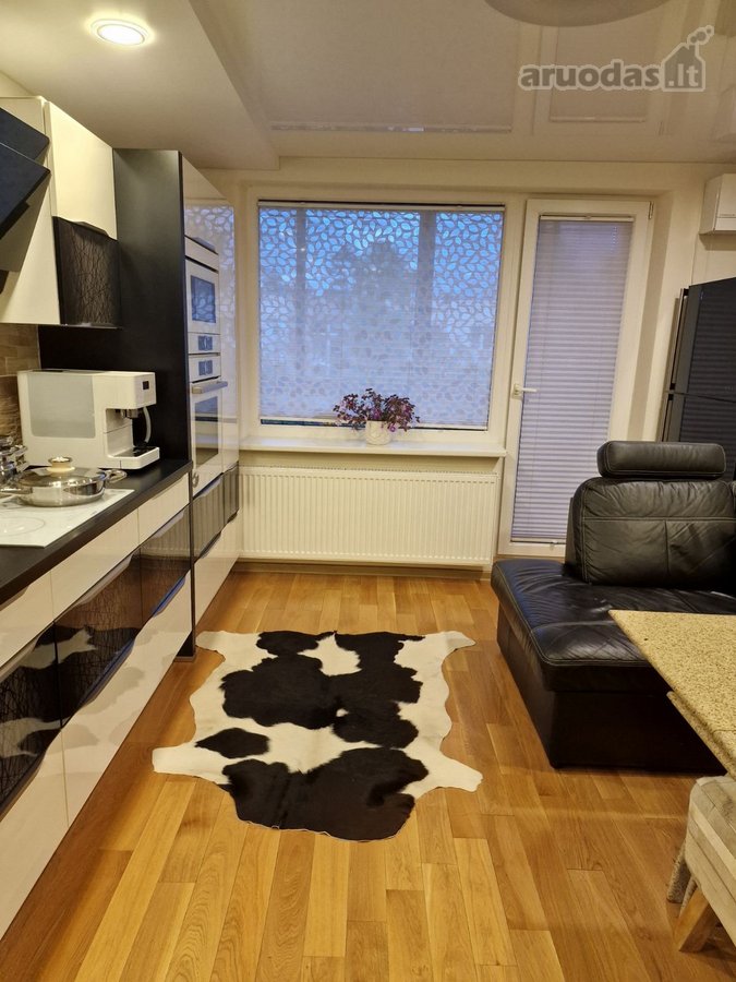 Parduodamas Naujai Suremontuotas, Šviesus 3