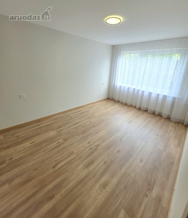3 Aukšte! Parduodamas Labai Tvarkingas Ir - nuotraukos Nr. 12