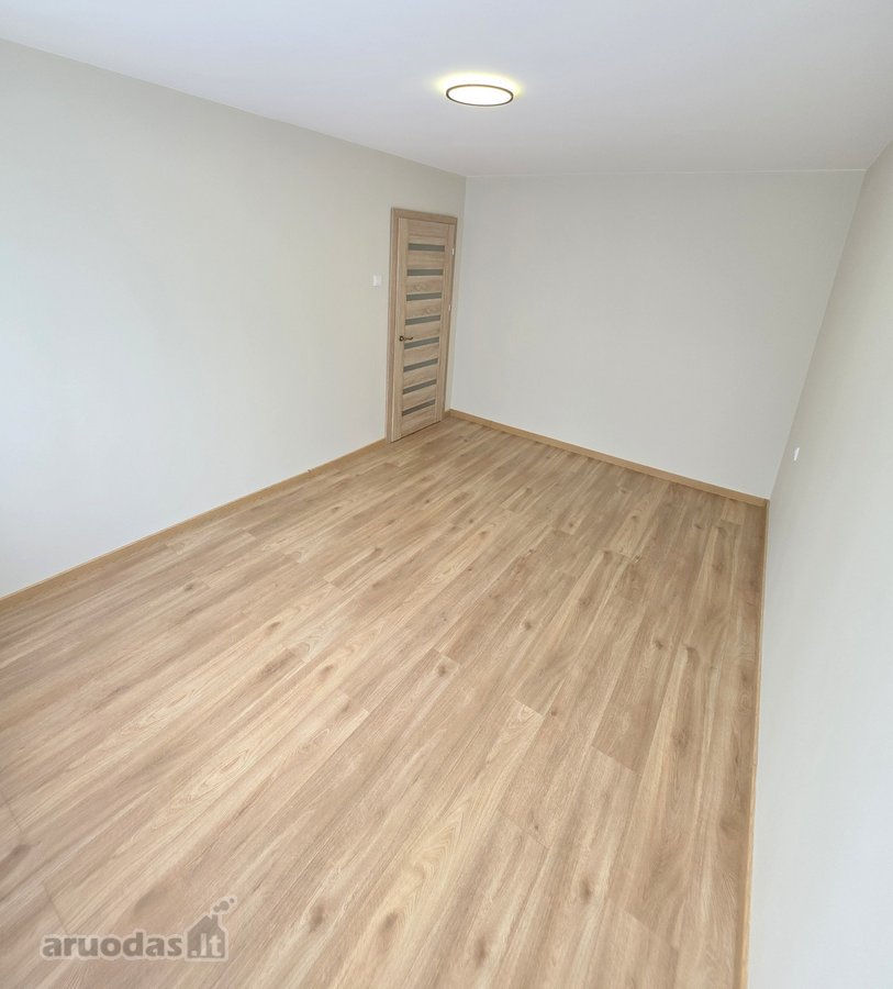 3 Aukšte! Parduodamas Labai Tvarkingas Ir - nuotraukos Nr. 14