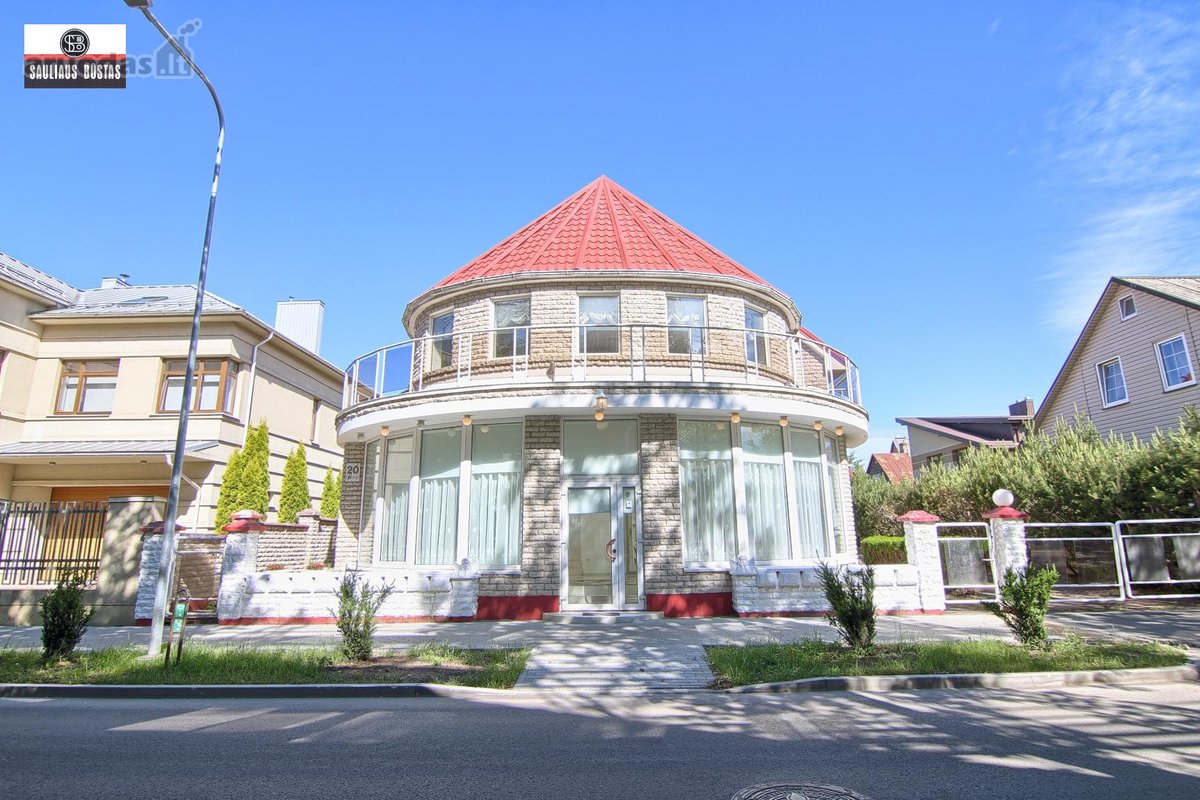 Išnuomojamos labai geroje vietoje 45,19 m²