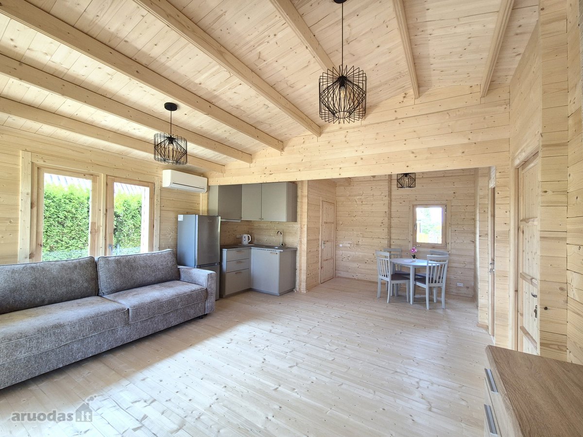 Parduodamas Jaukus, Šviesus Ir Kokybiškai