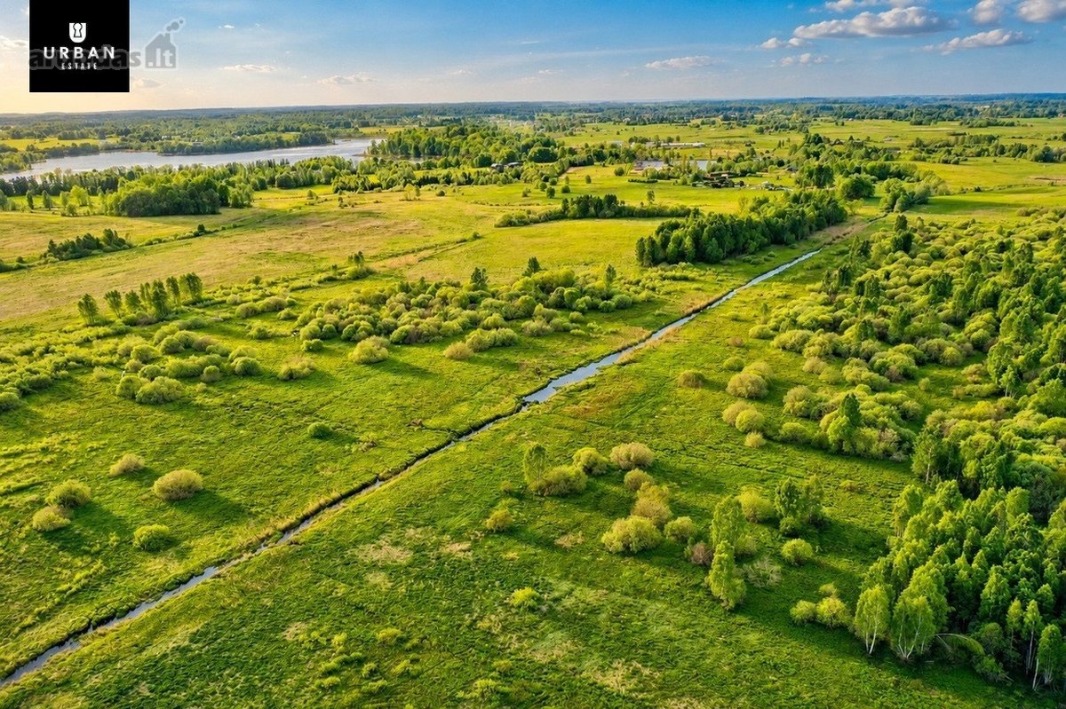 Parduodamas Žemės Ūkio Sklypas Besiribojantis