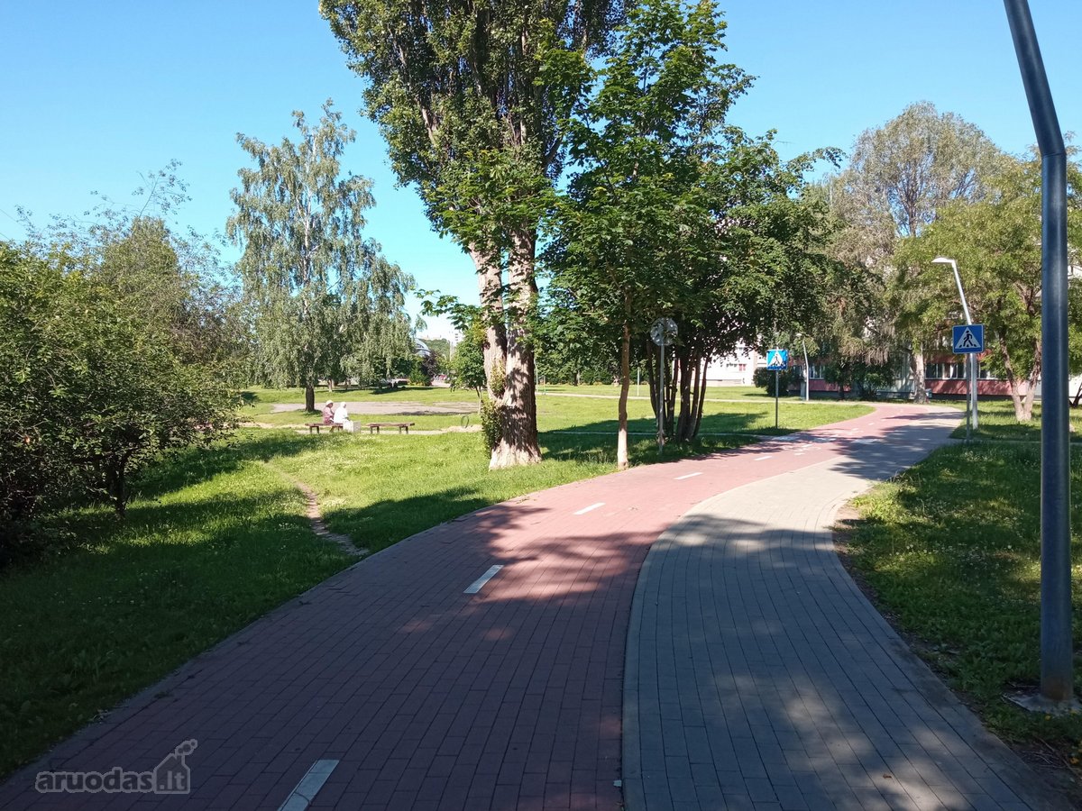 Šalia namo išpuoselėta infrastruktūra. - nuotraukos Nr. 6
