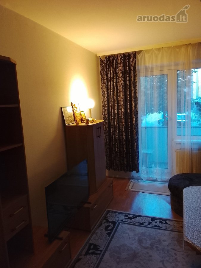 Parduodamas 4 kambarių butas 2 aukšte ,pilnai - nuotraukos Nr. 3