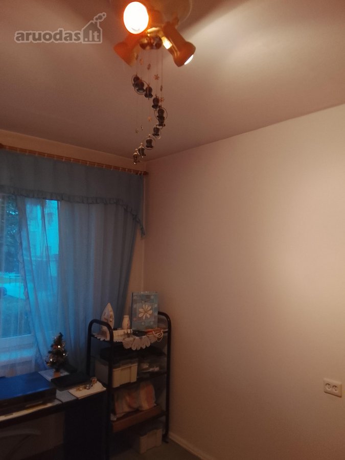 Parduodamas 4 kambarių butas 2 aukšte ,pilnai - nuotraukos Nr. 10