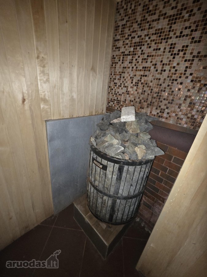Šis 140 kv. m dviejų aukštų namas su garažu - nuotraukos Nr. 36