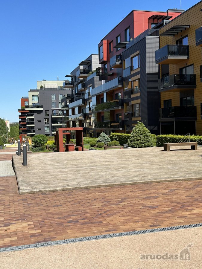Išnuomojamas butas labai geroje vietoje,