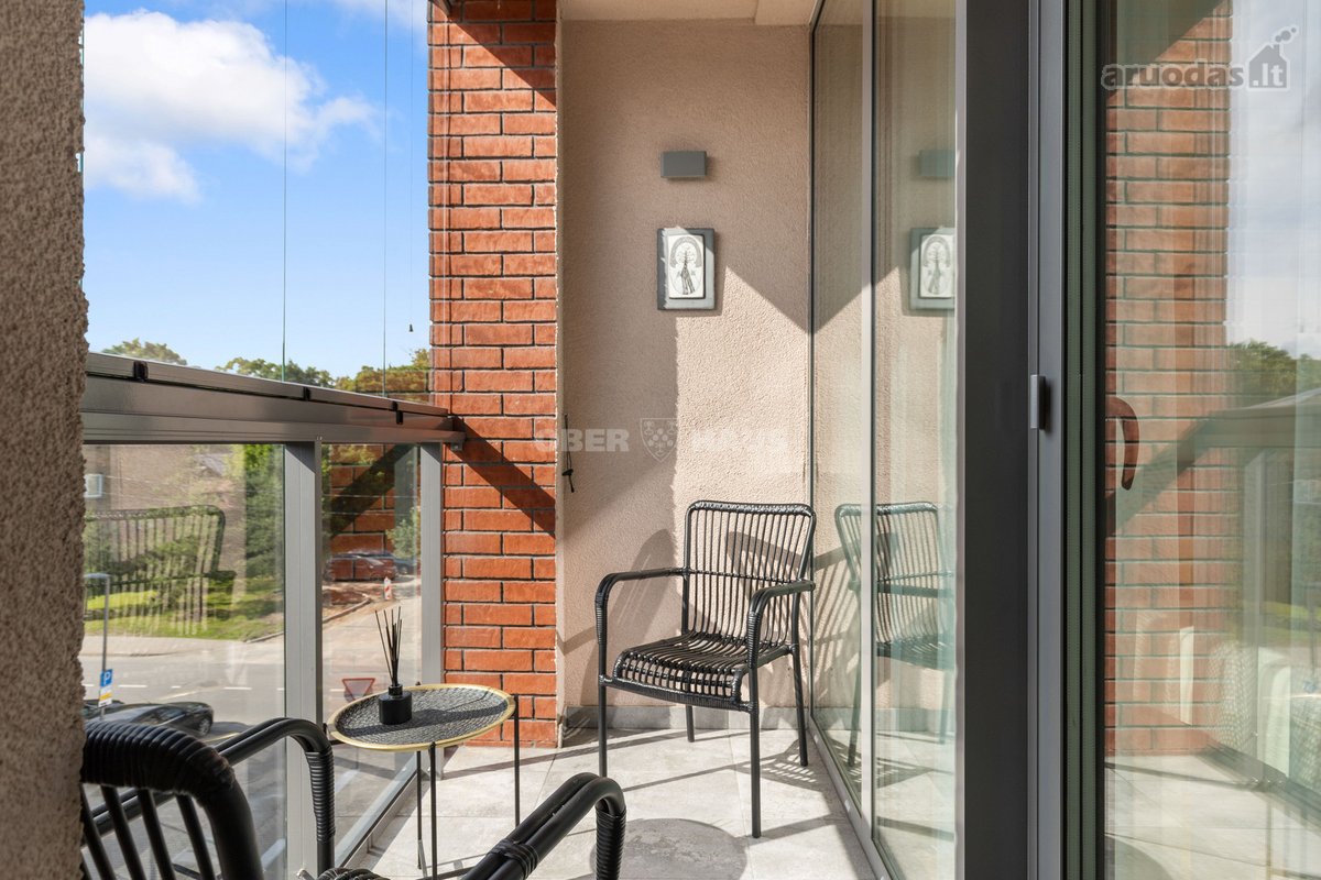 Erdvus ir šviesus 3 kambarių butas vienoje - nuotraukos Nr. 23
