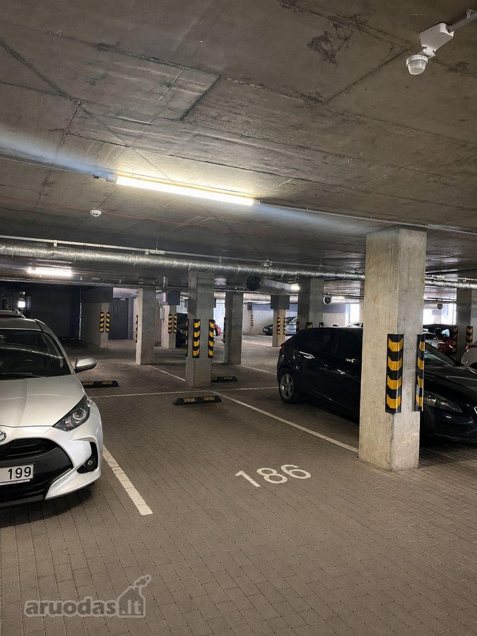 Parduodama požeminio parkingo vieta -186