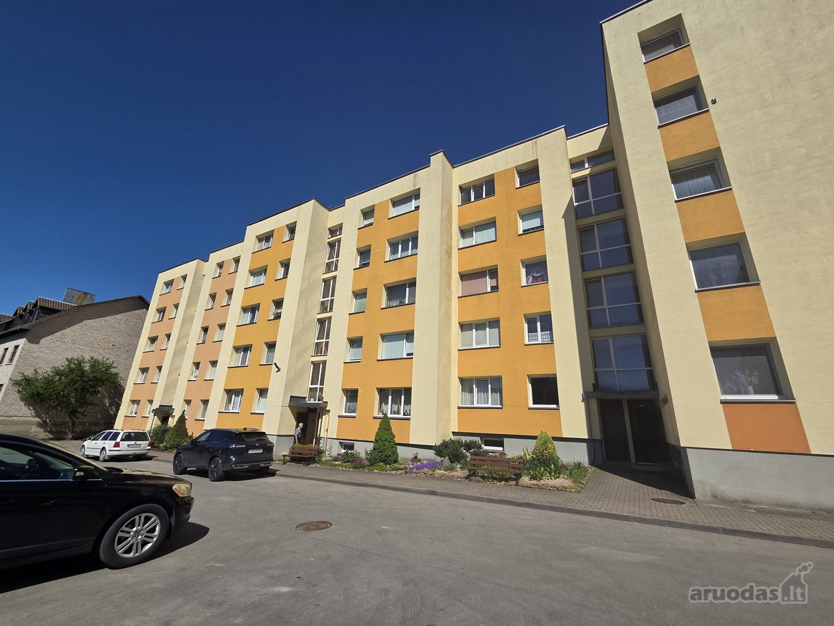 Parduodamas saulėtas, išskirtinio išplanavimo