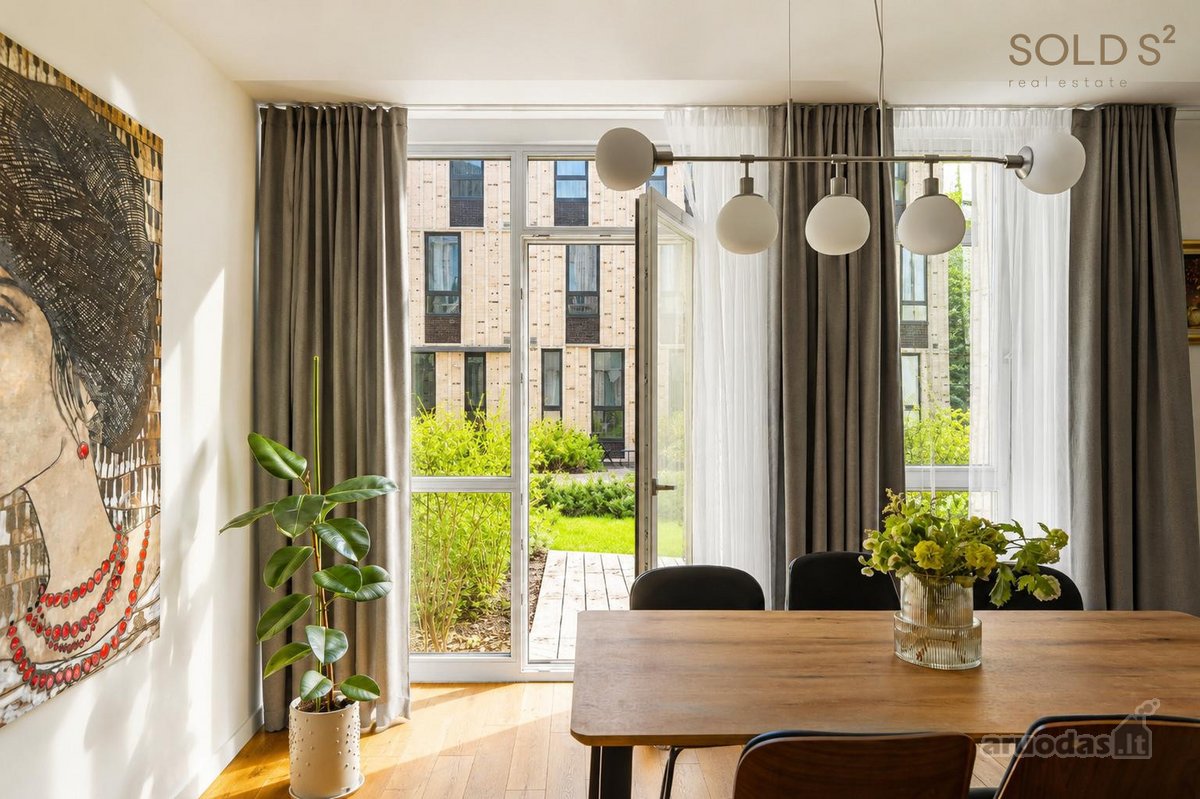 Parduodami patogūs ir erdvūs apartamentai su