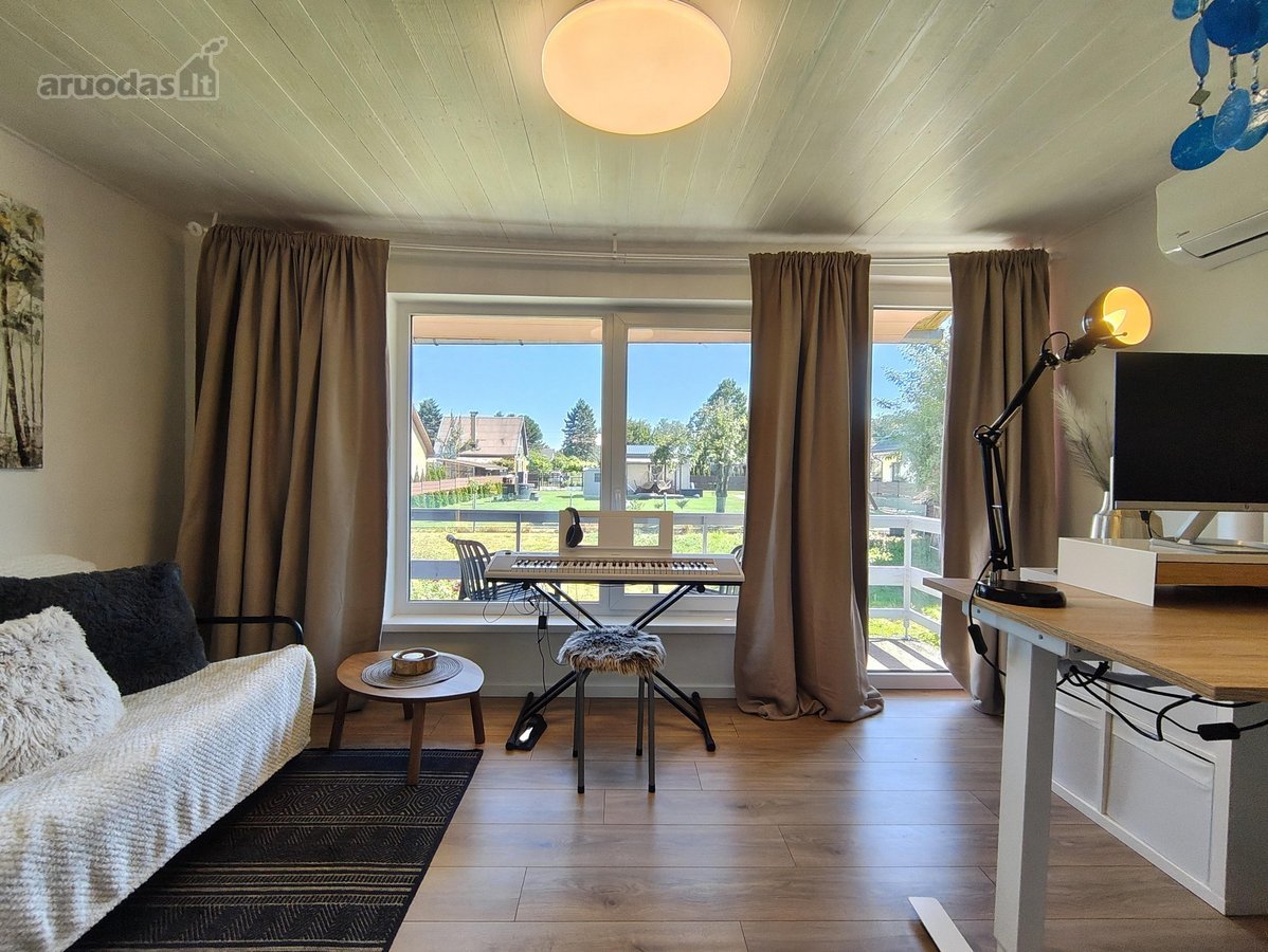 Parduodamas jaukus ir renovuotas sodo namas