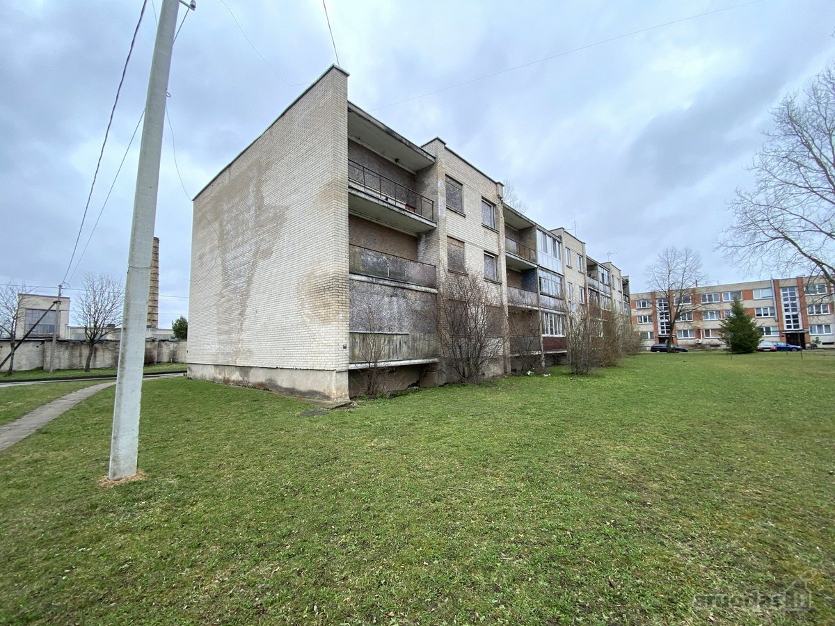 1/2 dalis 5 kambarių buto