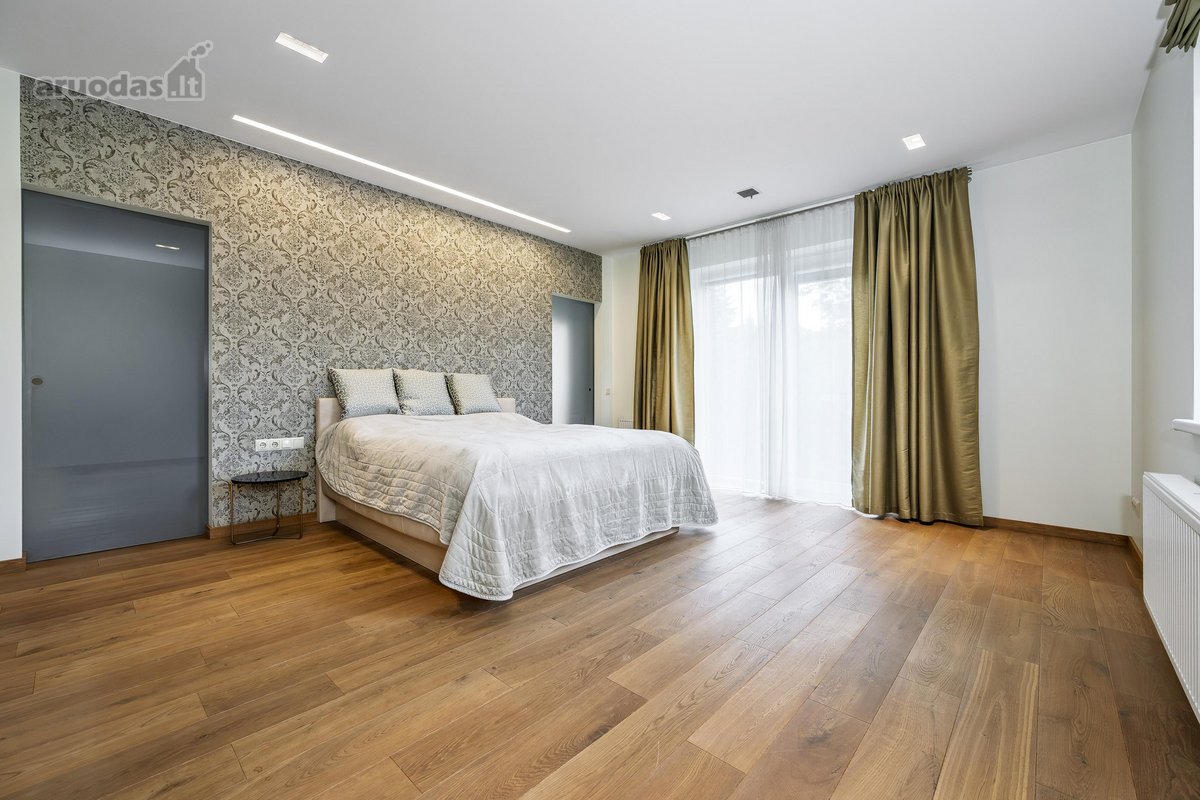 Jaukus, aukštų lubų, modernios klasikos - nuotraukos Nr. 16