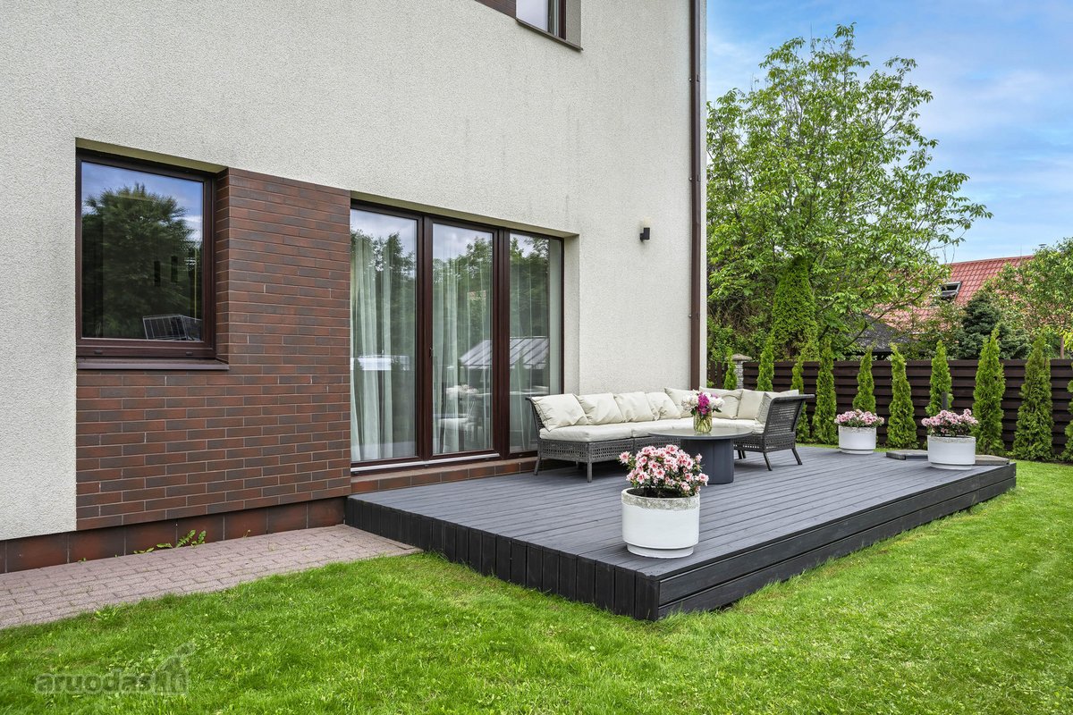 Jaukus, aukštų lubų, modernios klasikos - nuotraukos Nr. 2