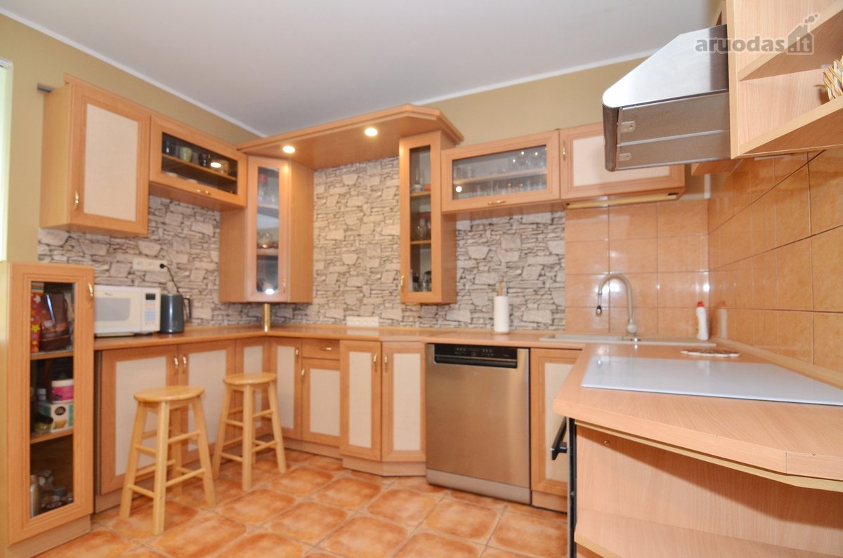 Renovuotas namas su 15,60 arų sklypu Neravuose - nuotraukos Nr. 13