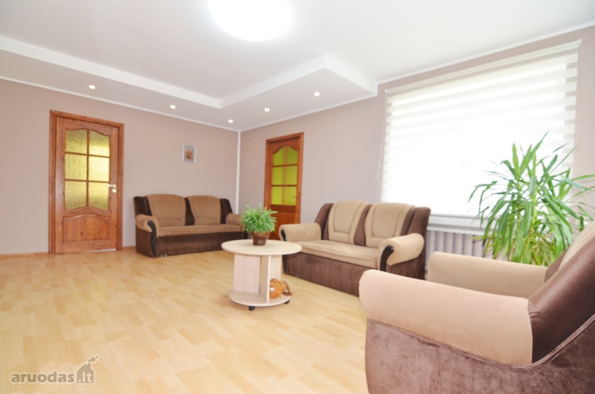 Renovuotas namas su 15,60 arų sklypu Neravuose - nuotraukos Nr. 4