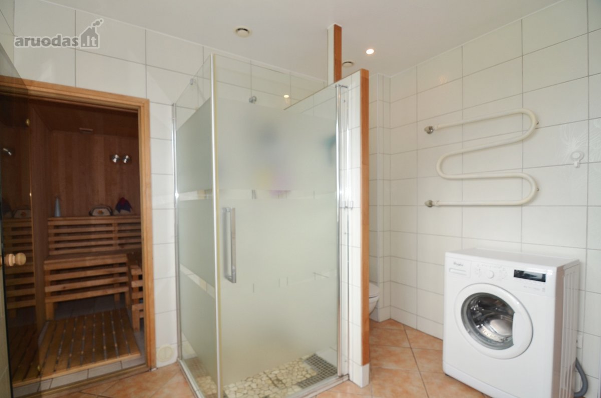 Renovuotas namas su 15,60 arų sklypu Neravuose - nuotraukos Nr. 17