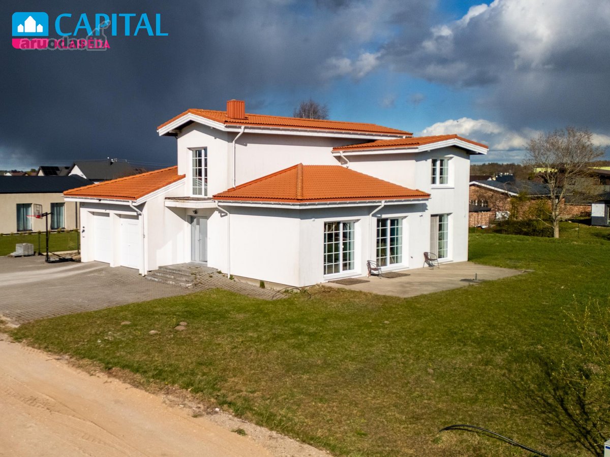Išskirtinis Namas Šalia Dovilų Karjero –