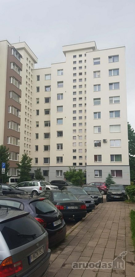 Parduodamas Įrengtas 2 Kambarių Butas Šalia