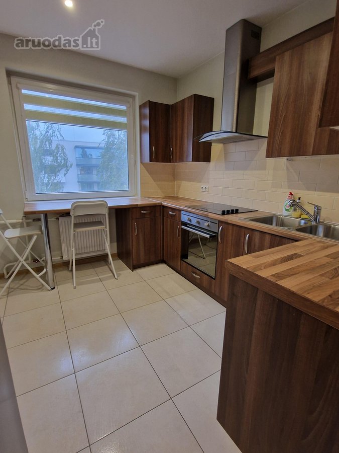 Nuomuojamas šviesus, erdvus 68m2 3 kambarių - nuotraukos Nr. 3