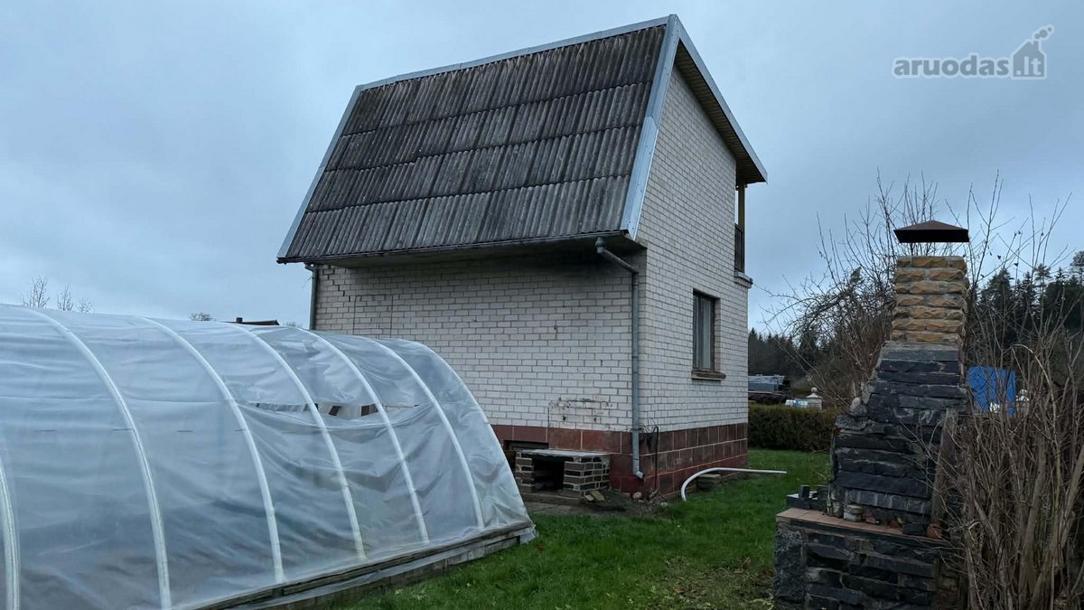 Parduodamas erdvus sodo namas su rūkykla ir - nuotraukos Nr. 9