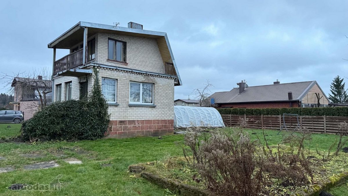 Parduodamas erdvus sodo namas su rūkykla ir - nuotraukos Nr. 10