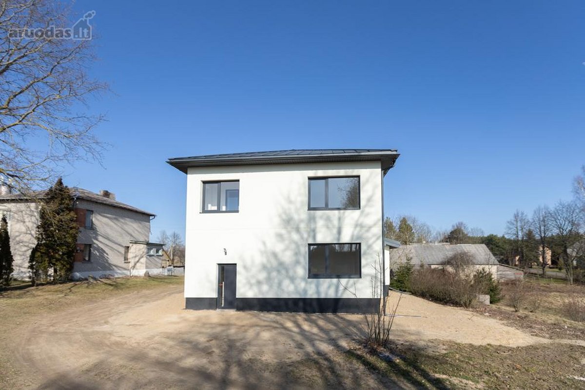 Parduodamas jaukus, pilnai renovuotas - nuotraukos Nr. 8