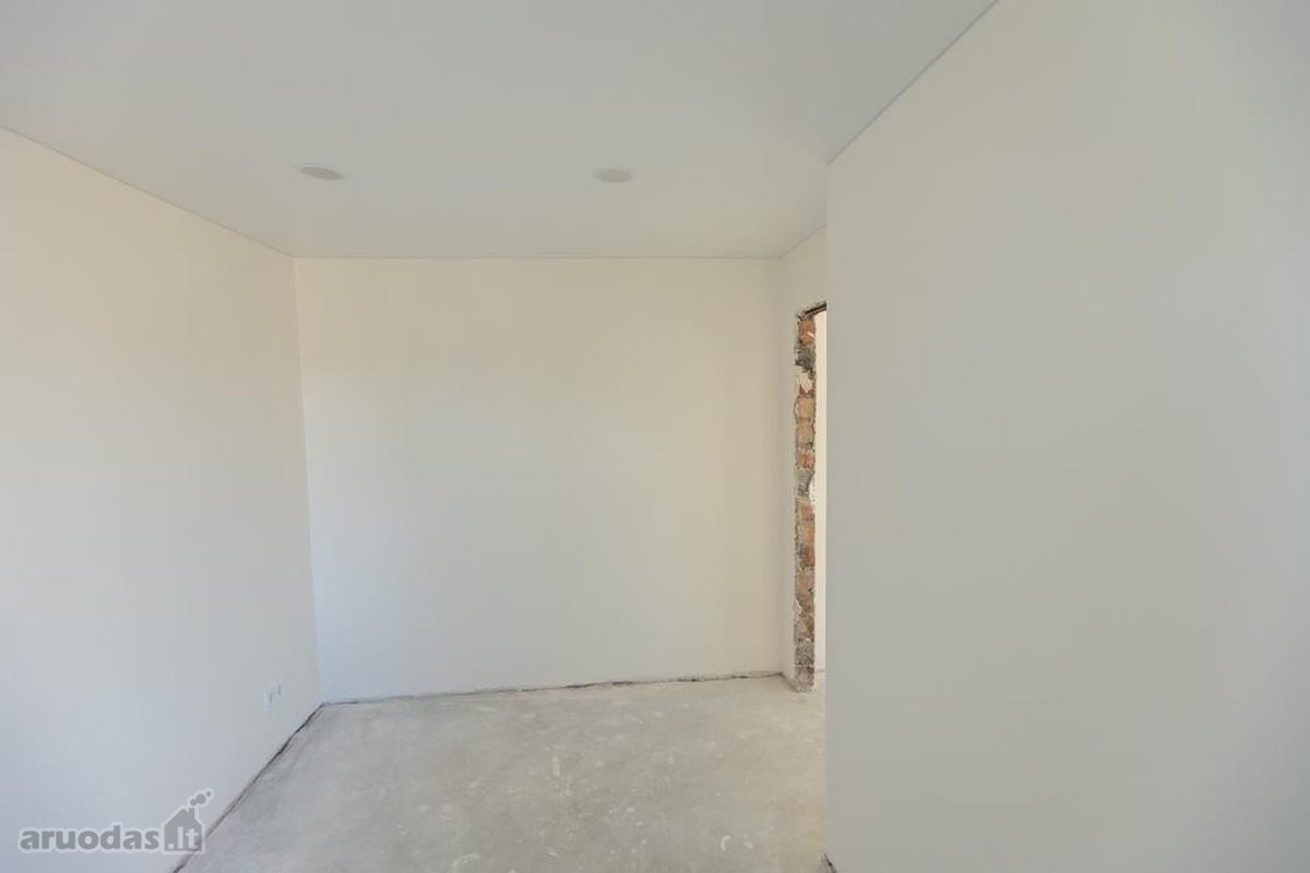 Parduodamas jaukus, pilnai renovuotas - nuotraukos Nr. 42