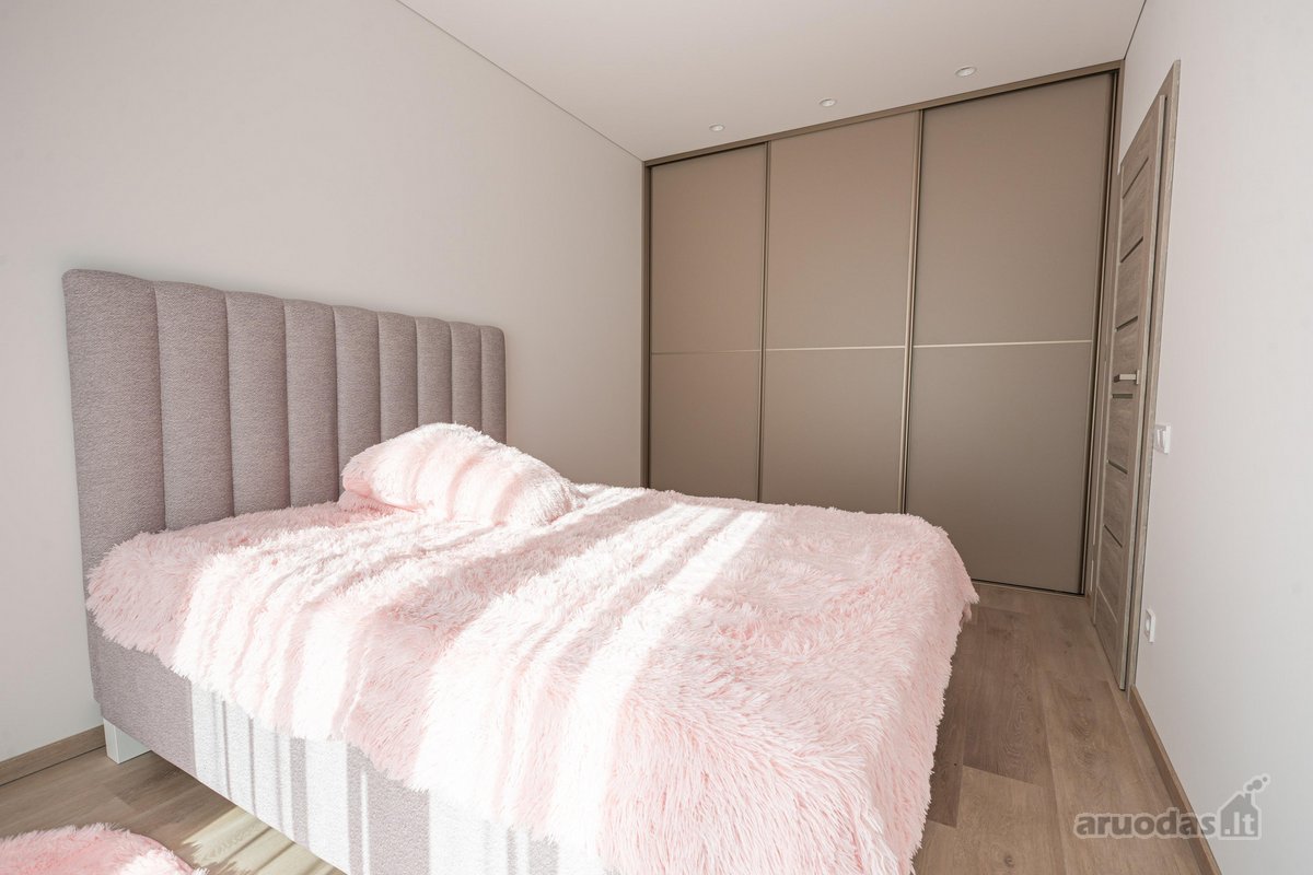 Savininkas parduoda naujai įrengtą 3 kambarių - nuotraukos Nr. 11
