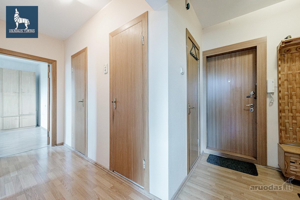 Parduodamas erdvus 2 kambarių butas - nuotraukos Nr. 17