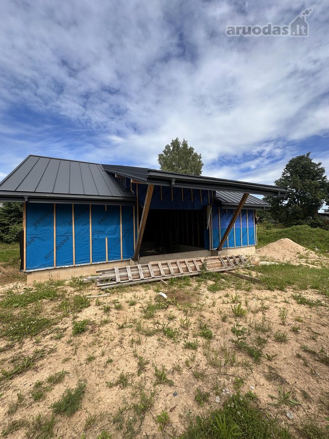 Parduodamas modernios architektūros nebaigtos - nuotraukos Nr. 3