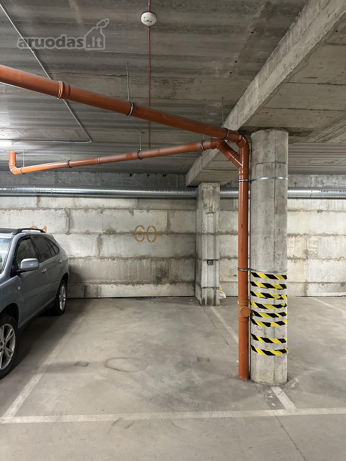 Parduodama požeminė parkavimo vieta