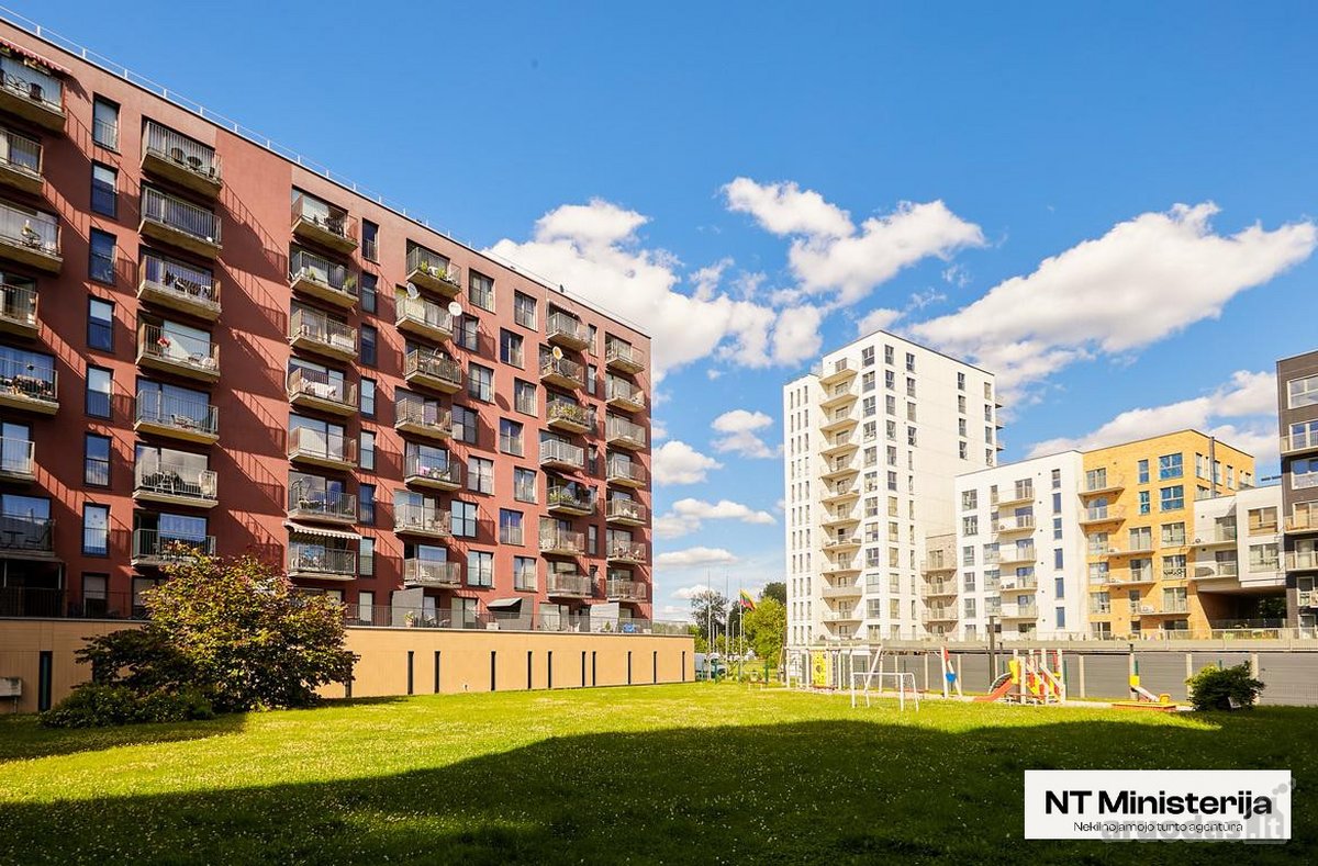 Parduodamas Erdvus 2 Kambarių Butas, Fredoje! - nuotraukos Nr. 6