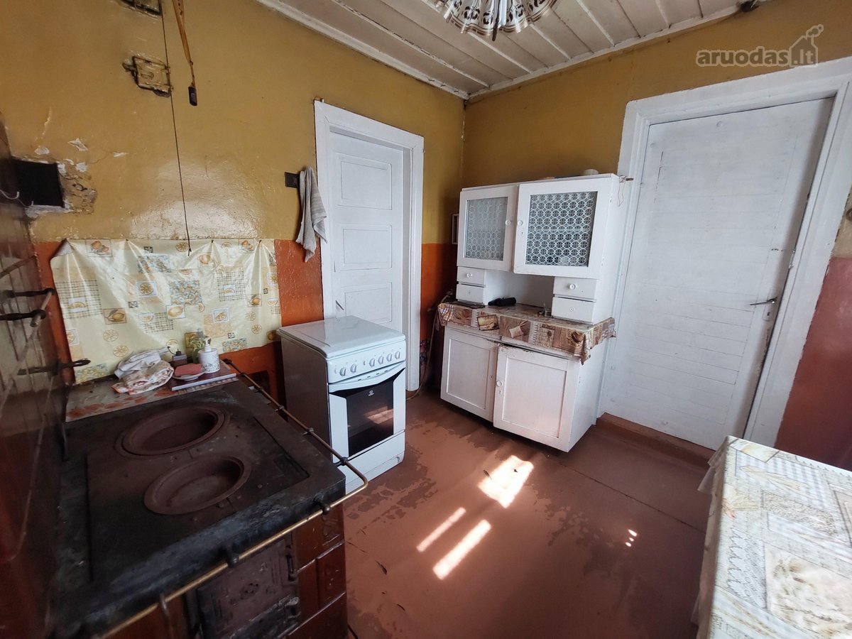 Sodyba su 25 arų sklypu – 16 000 €, su žemės - nuotraukos Nr. 13