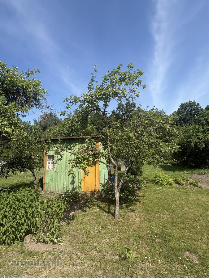 Parduodamas dvigubo dydžio (12 arų) Kraštinis