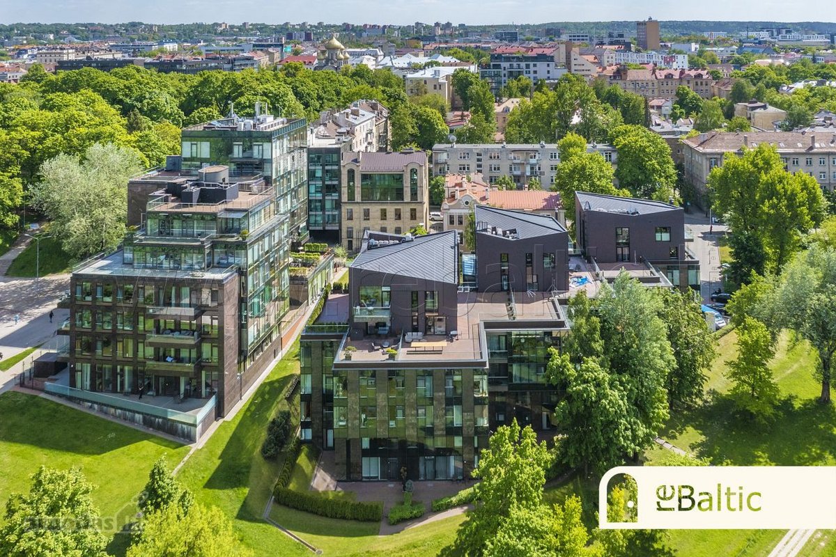 Stilingi trijų kambarių apartamentai viename
