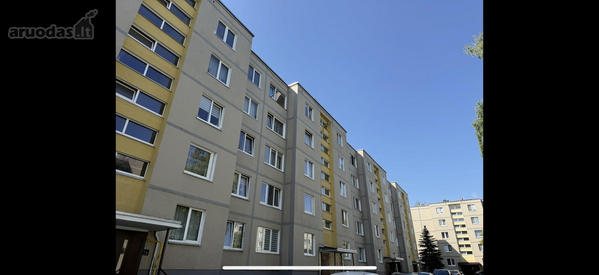 Dviejų atskirų kambarių butas šalia Pc "Giraitė".