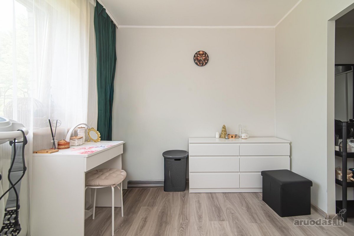 Jaukus Ir Šviesus Kv. M Būstas Salininkuose - nuotraukos Nr. 2