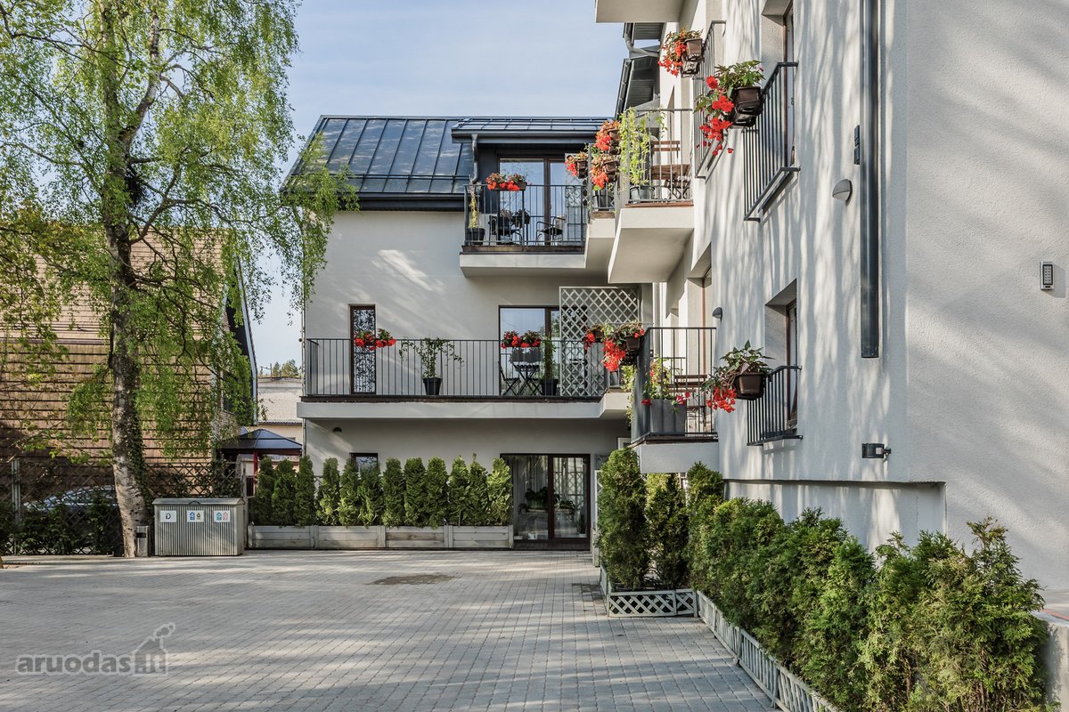 Palangos centrinėje miesto dalyje, ramiame ir