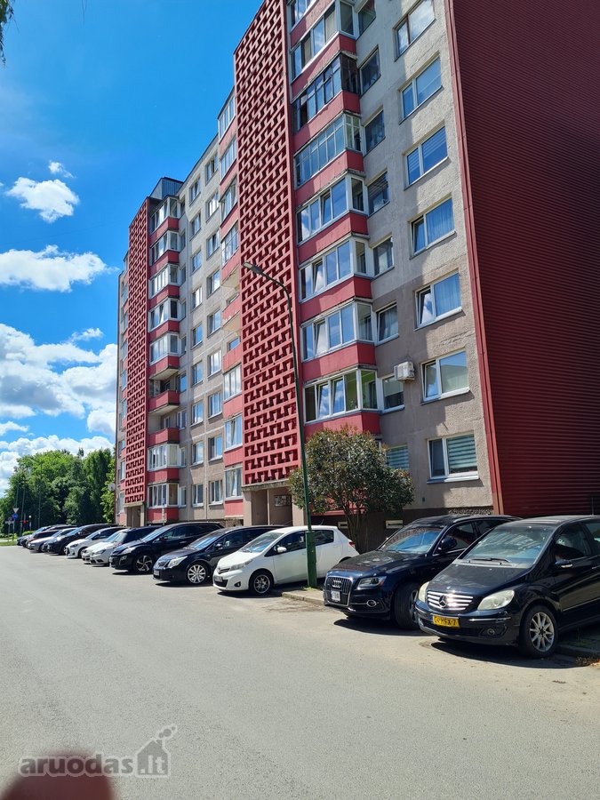 Parduodamas Erdvus, Šviesus 3-jų Kambarių