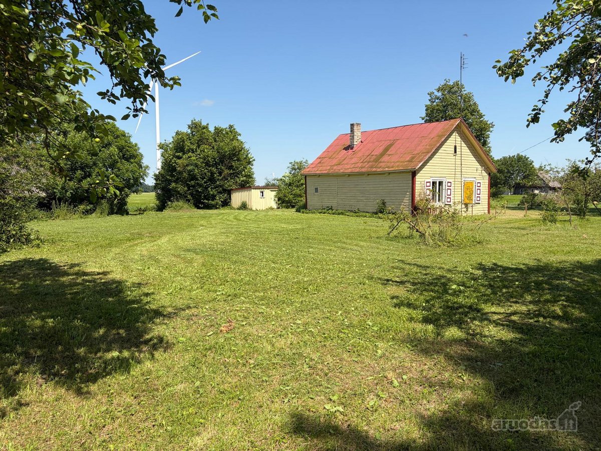 Parduodama sodyba ramioje vietoje, vos 12 km - nuotraukos Nr. 6
