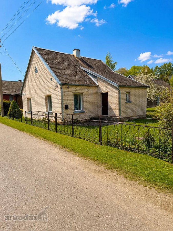 Parduodamas jaukus namas Šiluvoje, Raseinių r. - nuotraukos Nr. 2