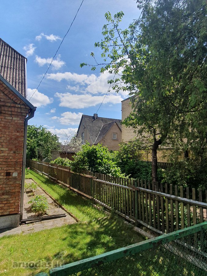 Šiaulių centrinėje dalyje parduodamas mūrinis - nuotraukos Nr. 5