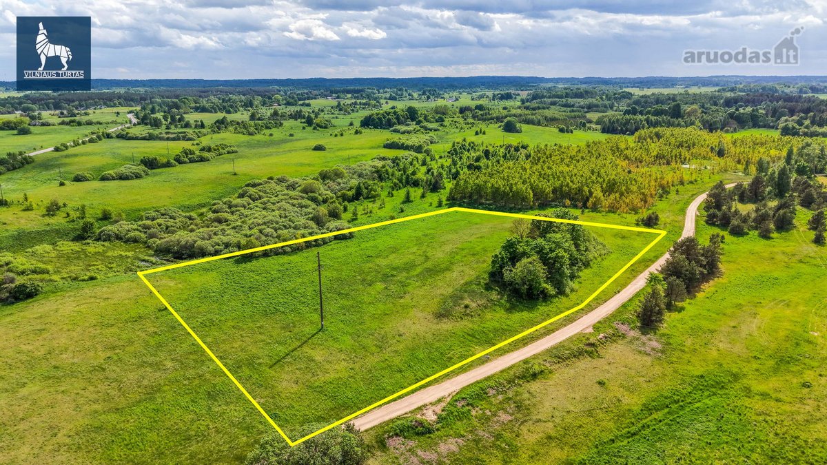 Parduodamas 1.3320 Ha Žemės Sklypas Molėtų