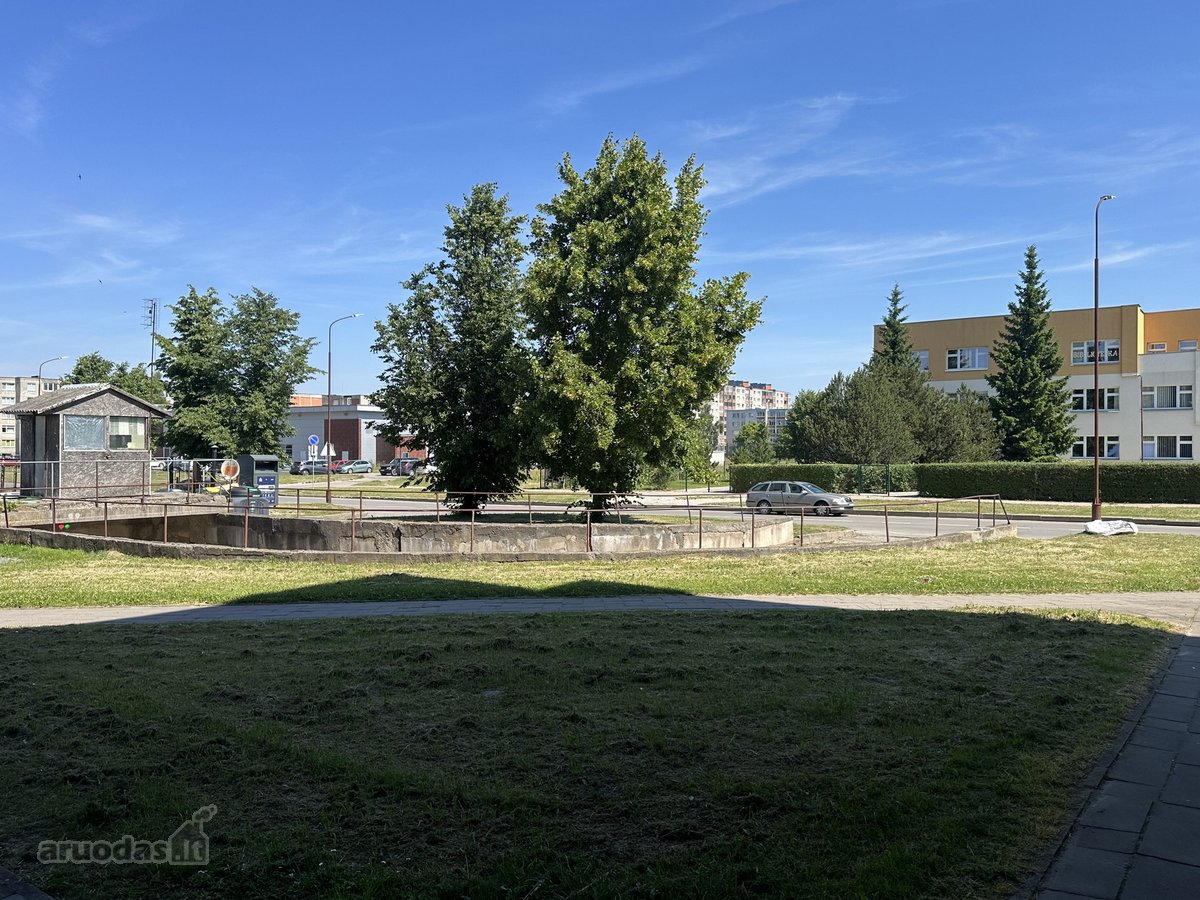 Išnuomojamas požeminis garažas Korsako g.,